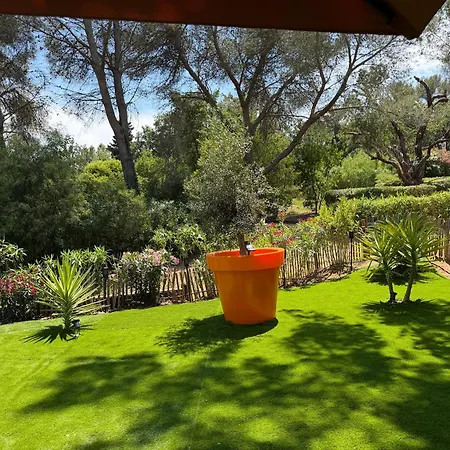 Du Golf De Saint Tropez Βίλα